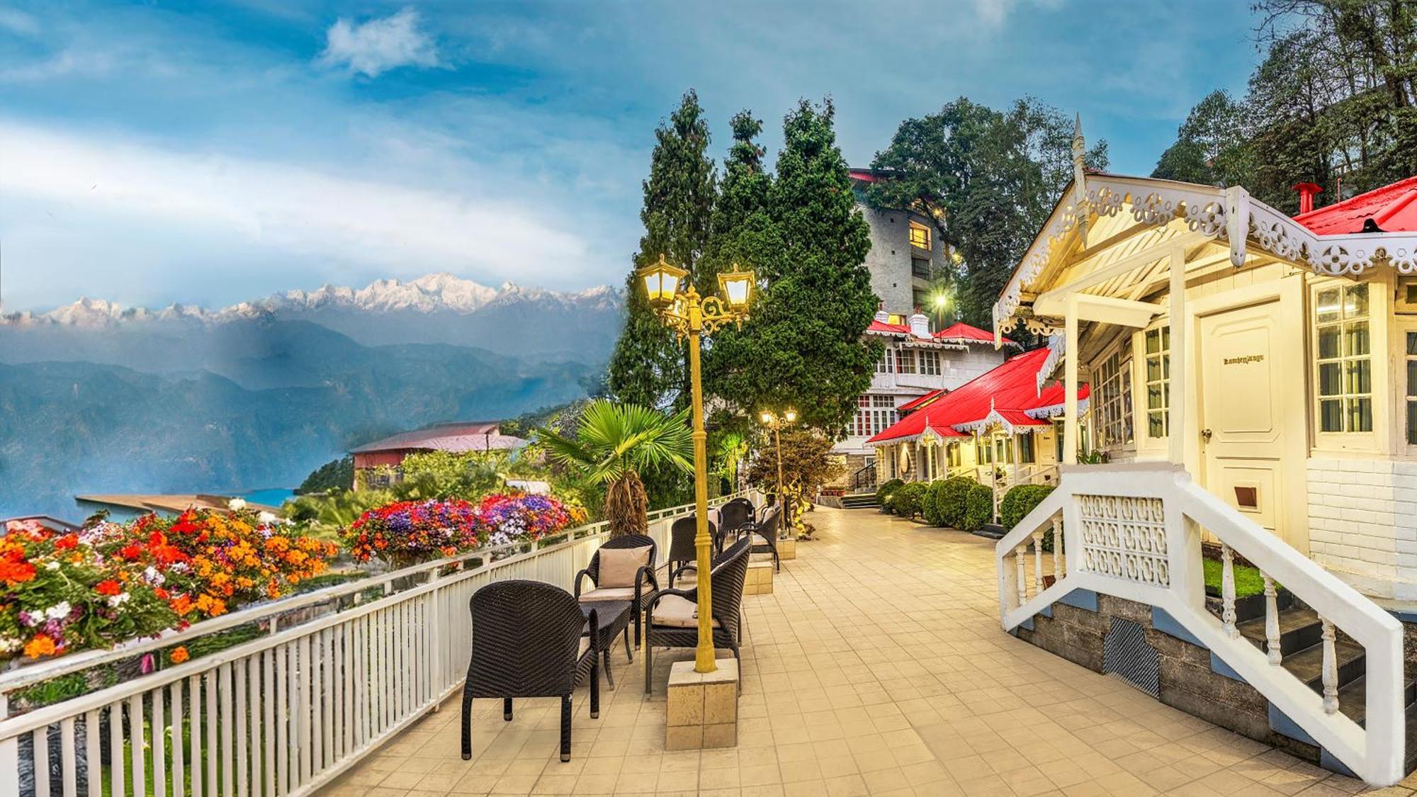 Summit Swiss Heritage Resort & Spa Darjeeling  Exteriör bild